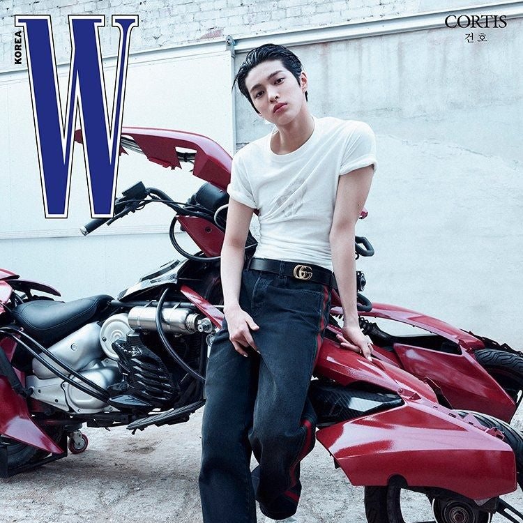 CORTIS W KOREA 2026 6月刊 雜誌 JUHOON KEONHO SEONGHYEON MARTIN JAMES 代購 MAGAZINE 周邊 週邊 小卡